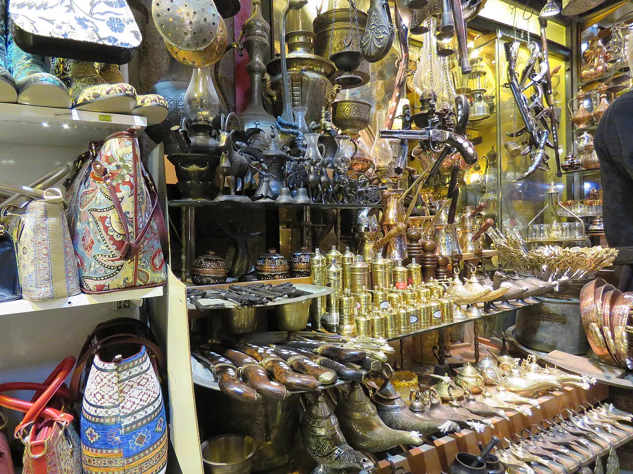 Kapalıçarşı