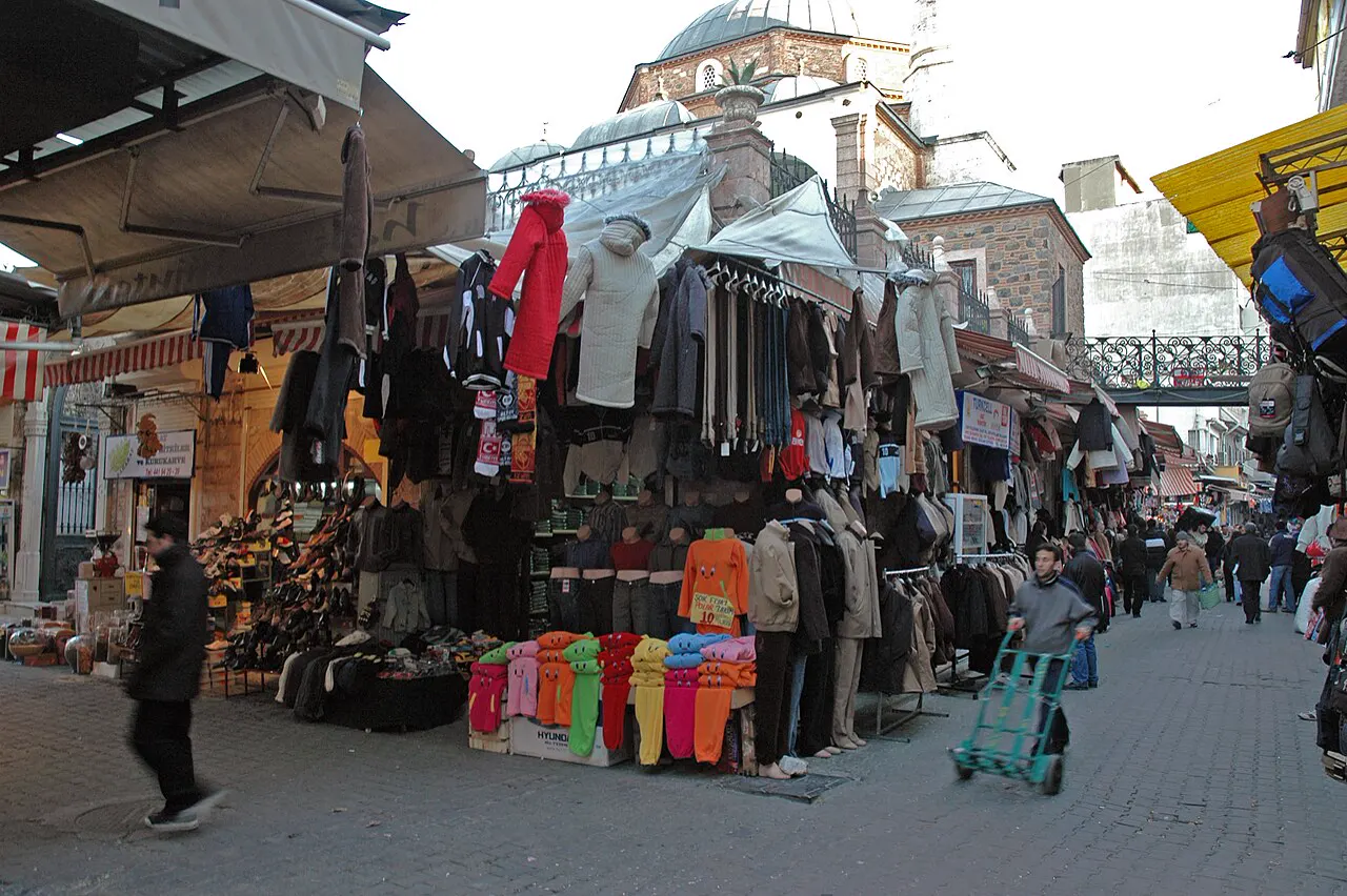 Kemeraltı Çarşısı